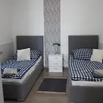 شقة Alex *